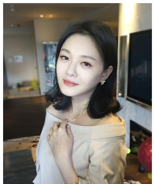 娱乐吃瓜酱姐妹们,揭秘娱乐圈幕后故事