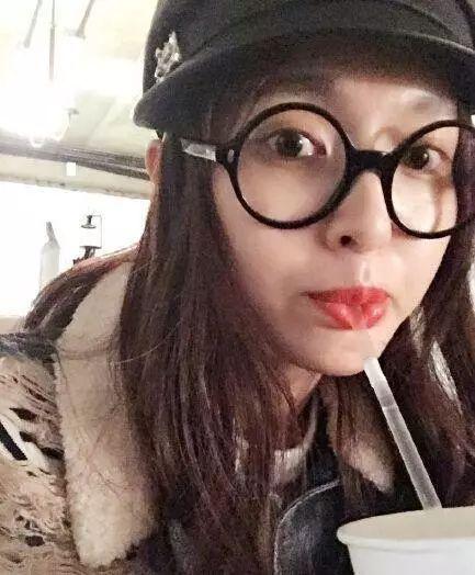 娱乐吃瓜酱自拍视频网站,自拍视频网站背后的故事