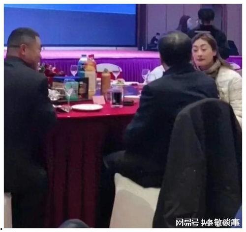 娱乐吃瓜阿姨视频,吃瓜阿姨带你领略幕后花絮