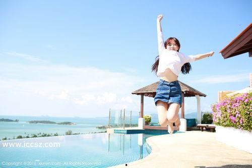 娱乐吃瓜酱跳伞小说,空中奇遇记